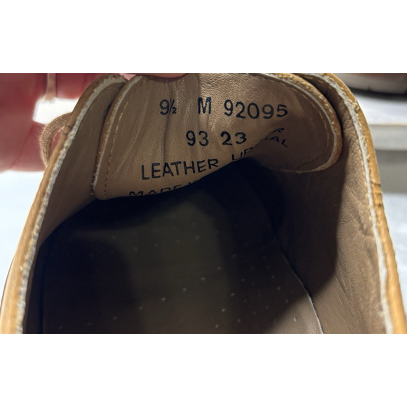 Timberland Men’s Tan Nubuck Wingtip Oxford Shoes Brogue Leather Lace-Up Size 9.5 - Picture 8 of 9